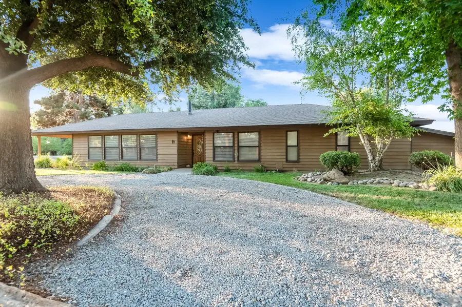 13401 Ave 328 #H, Visalia, CA 93292 - #3