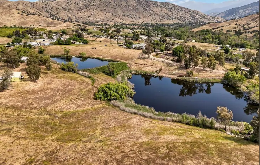 34782 Bogart Drive, Springville, CA 93265 - #2