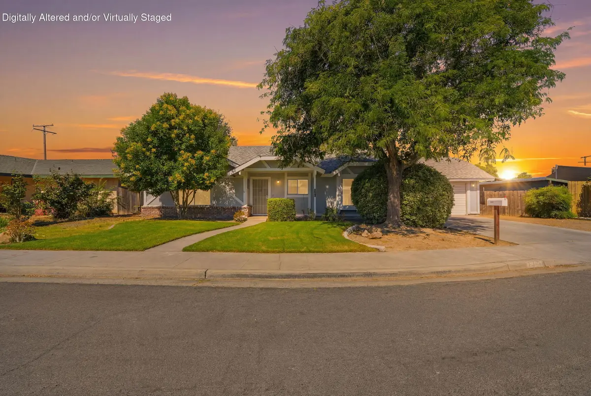 2231 S Linda Vista Street, Visalia, CA 93277 - #1