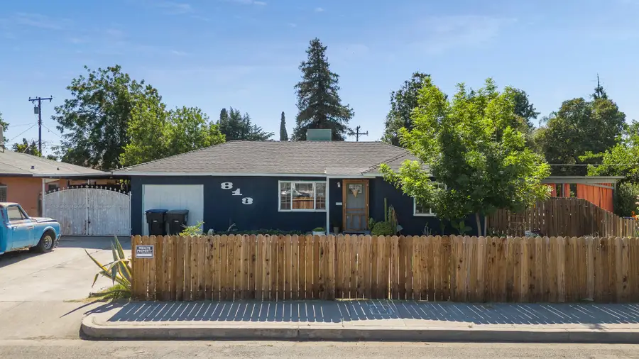 813 N Jacob Street, Visalia, CA 93291 - #2