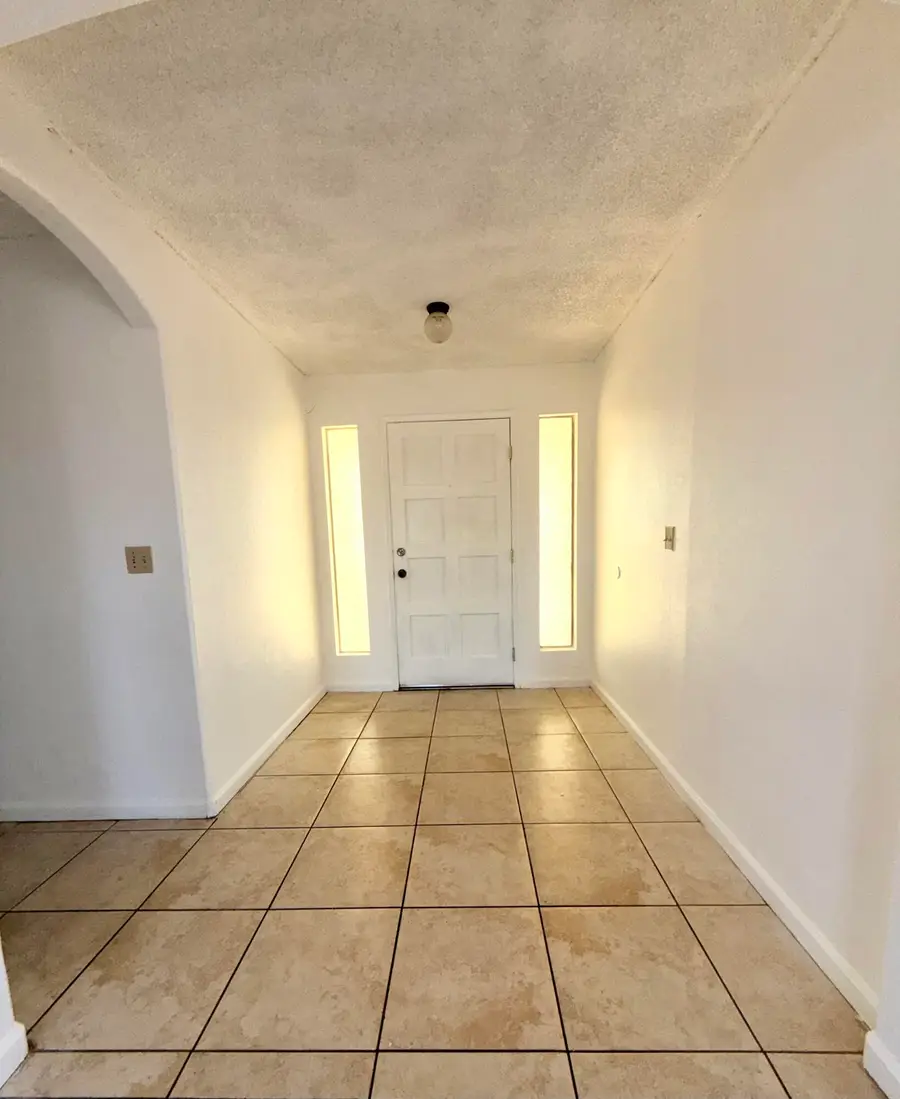 26176 N Mooney Boulevard, Tulare, CA 93274 - #3