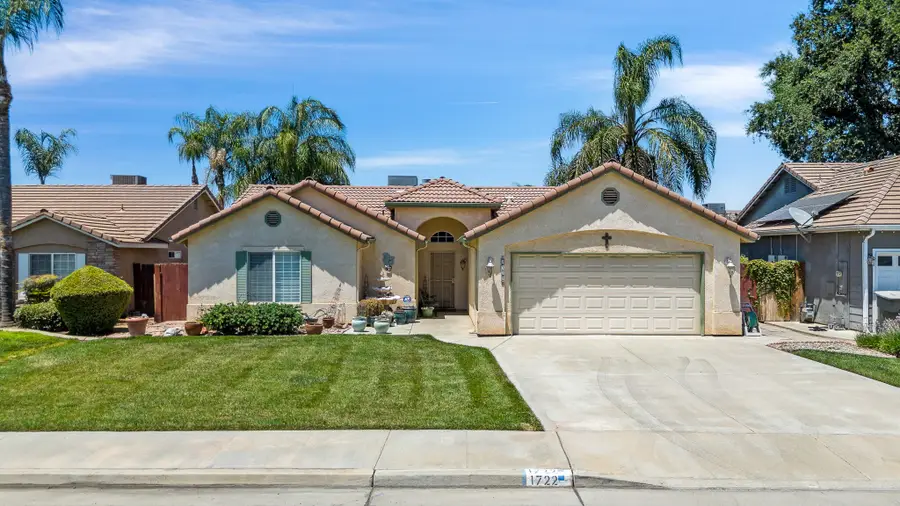 1722 W Julieann Avenue, Porterville, CA 93257 - #2