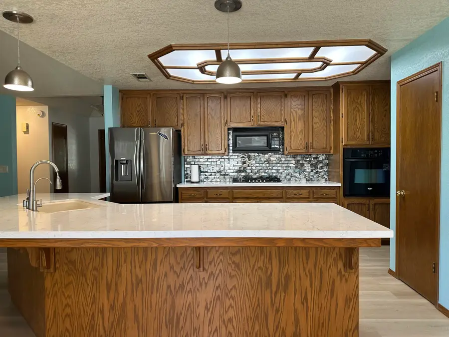 413 N Ryan Terrace, Porterville, CA 93257 - #3