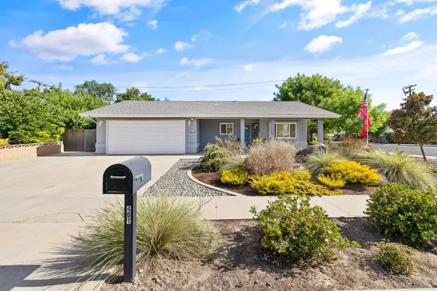 401 E Washington Avenue, Tulare, CA 93274 - #2