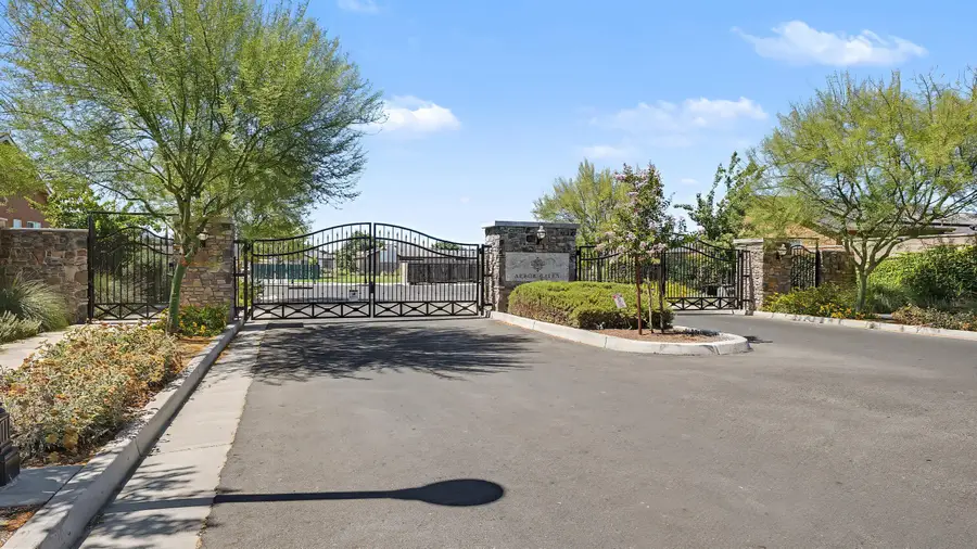4035 S Fontana Street, Visalia, CA 93277 - #3