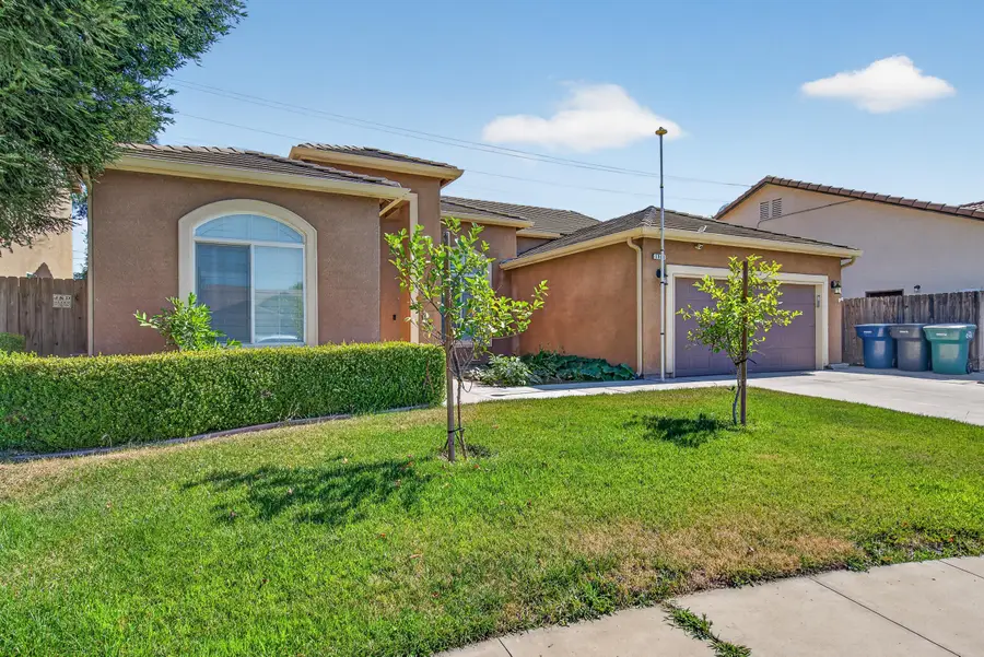 1983 Malvasia Court, Tulare, CA 93274 - #2
