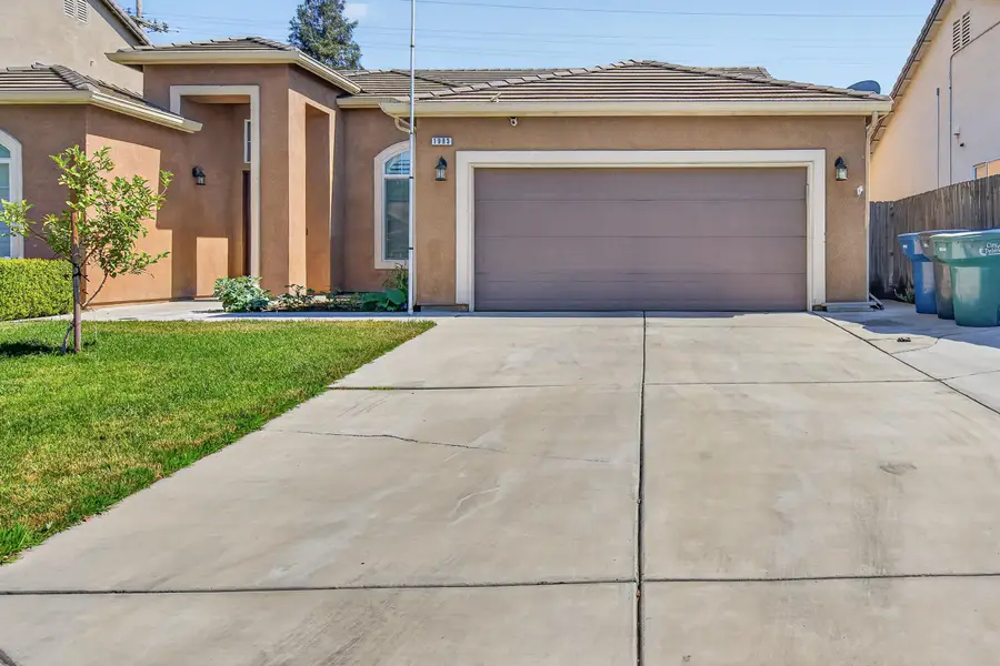 1983 Malvasia Court, Tulare, CA 93274 - #3