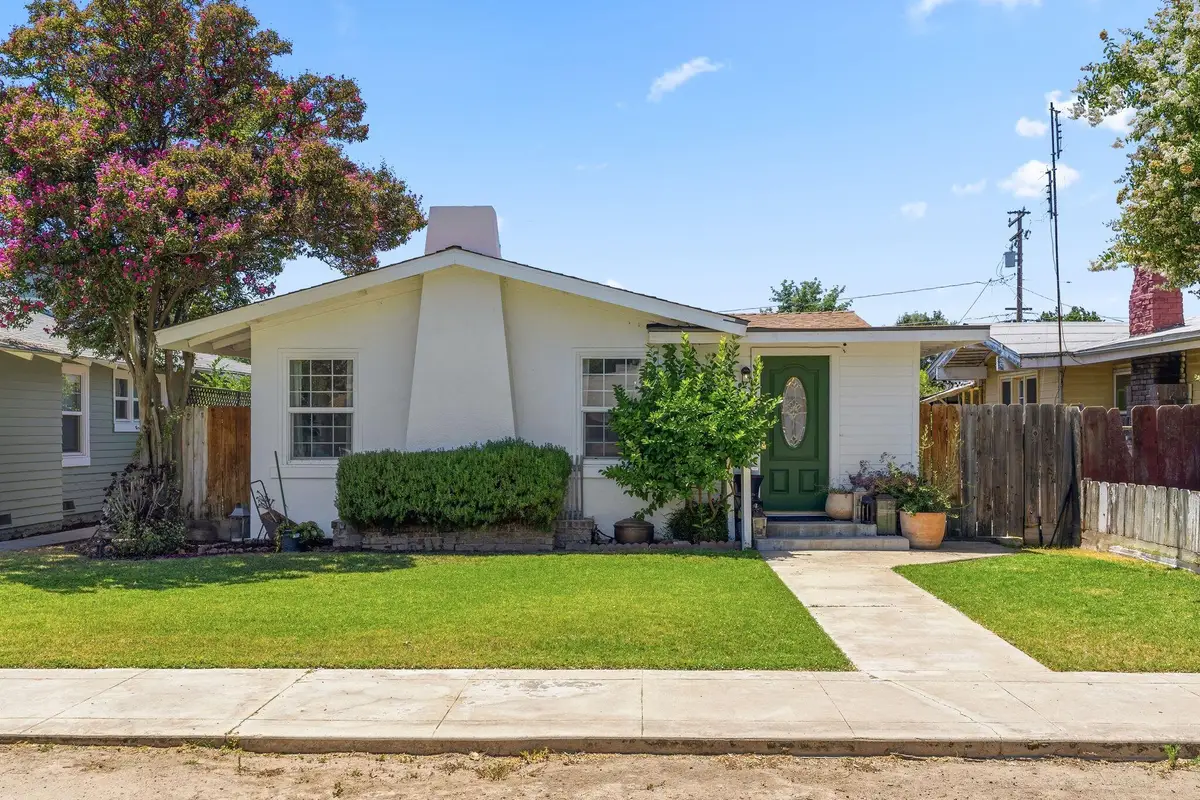 236 S C Street, Exeter, CA 93221 - #1
