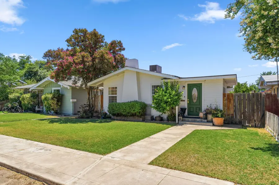 236 S C Street, Exeter, CA 93221 - #3