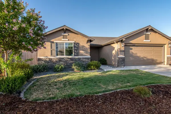 2149 E Sweet Avenue, Visalia, CA 93292
