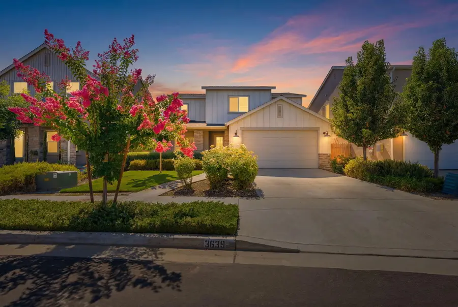 3639 N Encina Court, Visalia, CA 93291 - #2