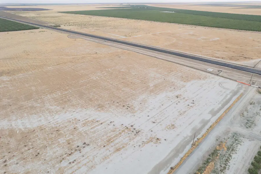 Ave 16, Earlimart, CA 93219 - #3
