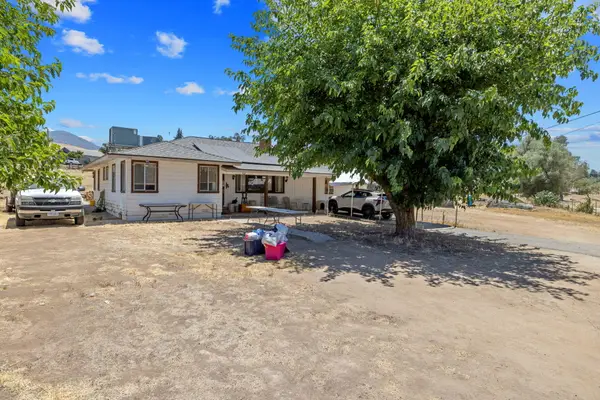 32865 Pleasant Oak Drive, Springville, CA 93265