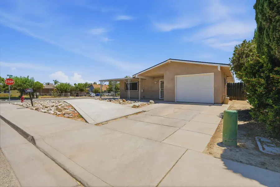 398 K Street, Mendota, CA 93640 - #3