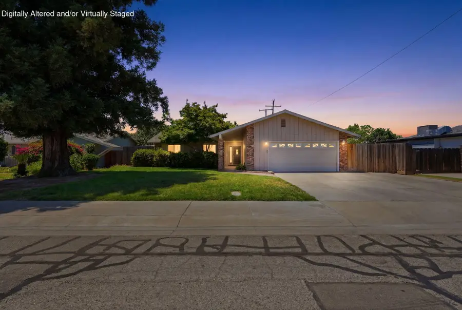 2529 S Divisadero Street, Visalia, CA 93277 - #2