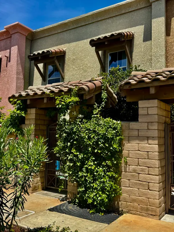 169 W Samoa Street, Lindsay, CA 93247