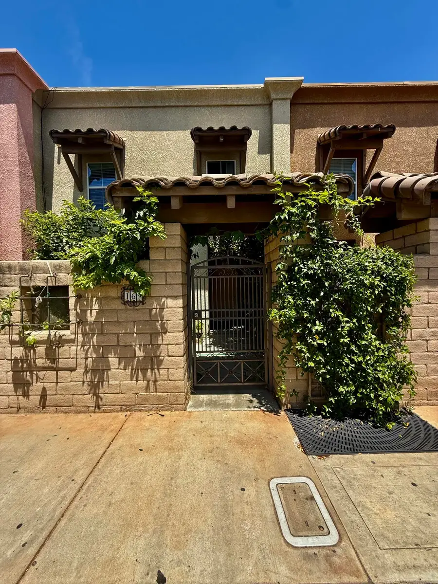 169 W Samoa Street, Lindsay, CA 93247 - #3
