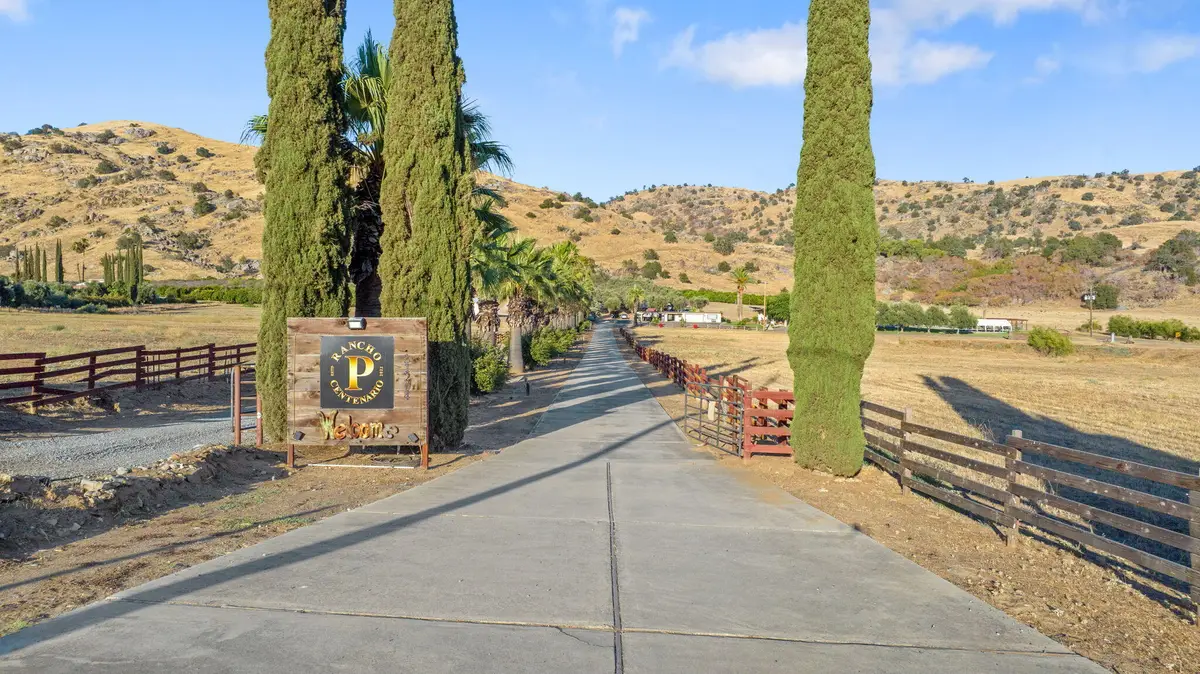 31204 Sierra Drive #4, Exeter, CA 93221 - #1