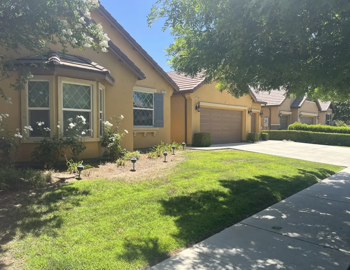 3537 W Delaware Court, Visalia, CA 93291 - #1