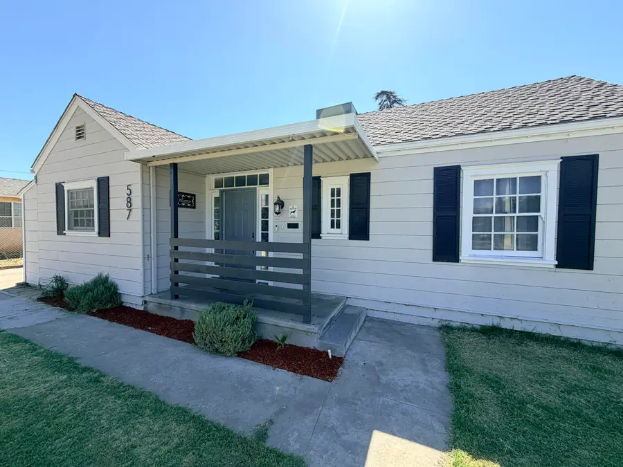 587 N Lihu Street, Porterville, CA 93257 - #3