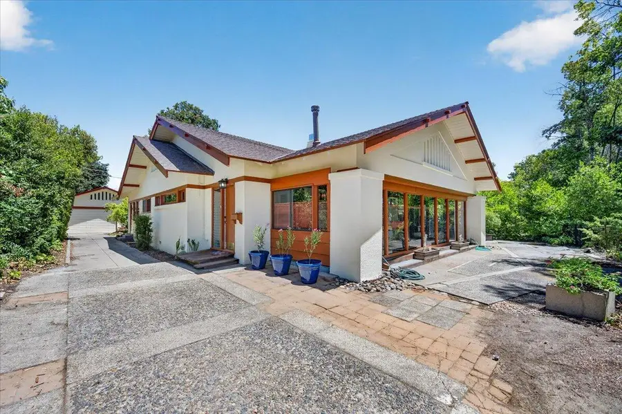 641 E Yale Avenue, Fresno, CA 93704 - #3