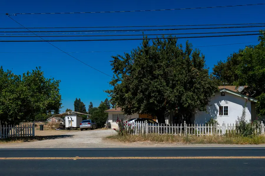 32241 Road 124, Visalia, CA 93291 - #2