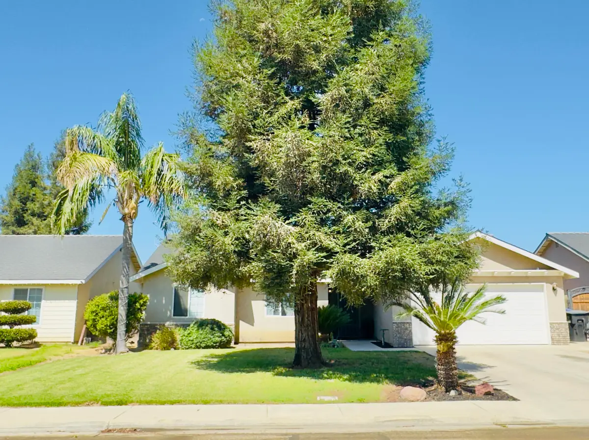 1009 S Elverta Street, Visalia, CA 93292 - #1