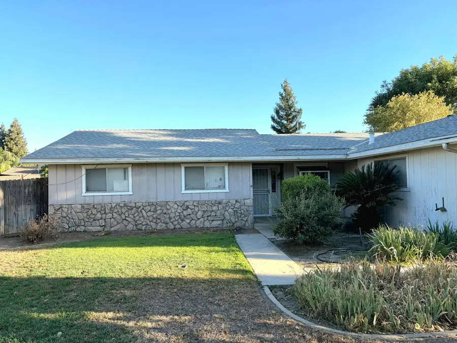 3823 W Cherry Avenue, Visalia, CA 93277 - #3