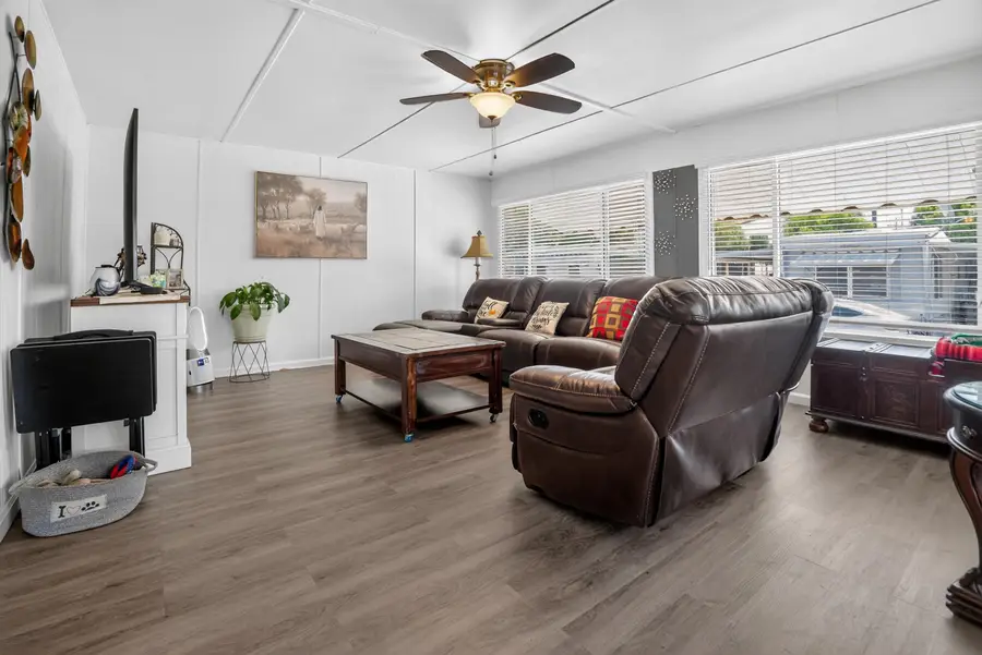 2120 S Santa Fe Ave #Sp J17, Visalia, CA 93292 - #2