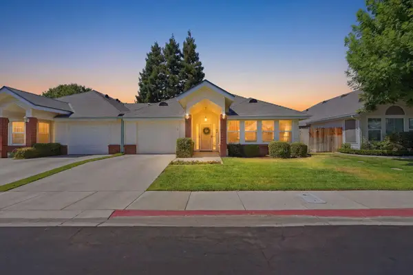 1646 E Morningstar Lane, Fresno, CA 93720