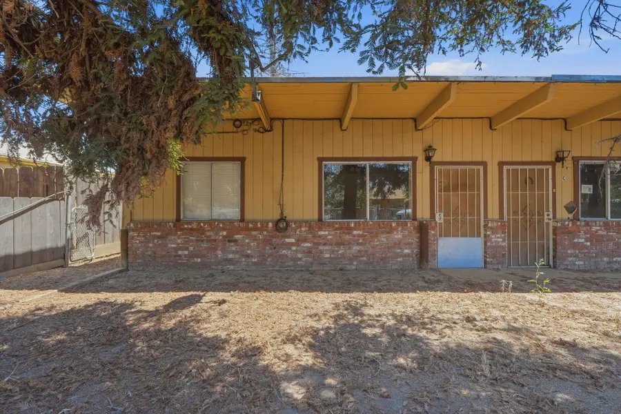 1098 N Foothill, Lindsay, CA 93247 - #2