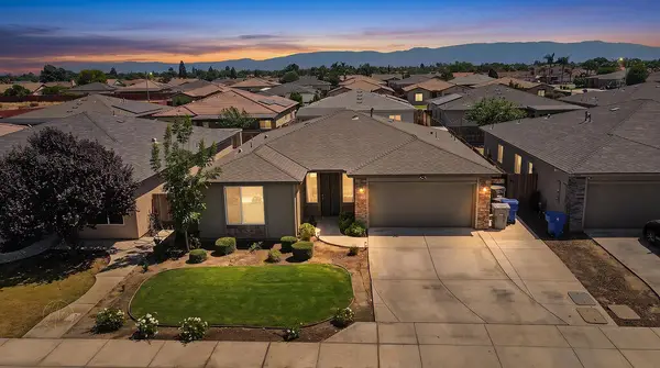 1309 Eagle Creek Street, Bakersfield, CA 93307