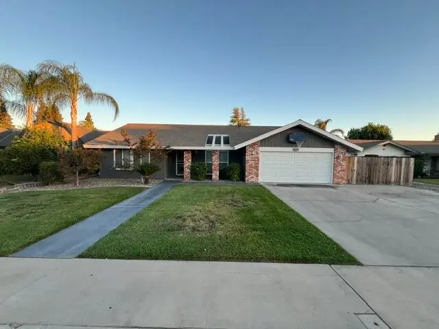 3533 W Whitendale Avenue, Visalia, CA 93277 - #1