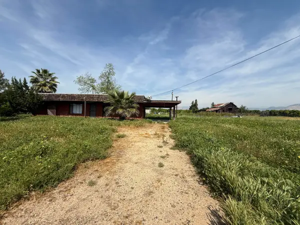 20328 Avenue 344, Woodlake, CA 93286