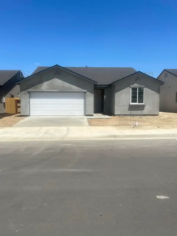 13487 Fifth Street #Lot15, Parlier, CA 93648