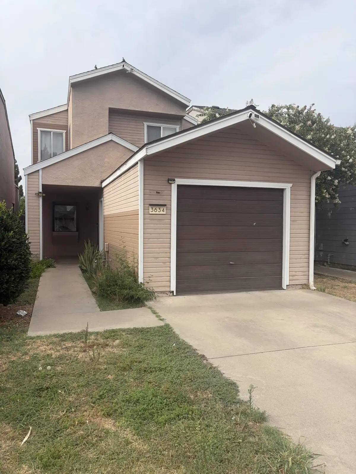 3634 W Terrace Avenue, Fresno, CA 93722 - #1