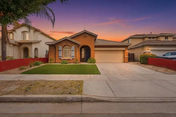 3042 W Delta Avenue, Visalia, CA 93291