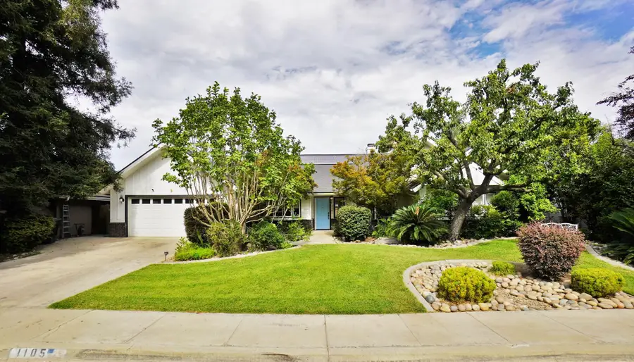 1105 N Cindy Street, Visalia, CA 93291 - #2