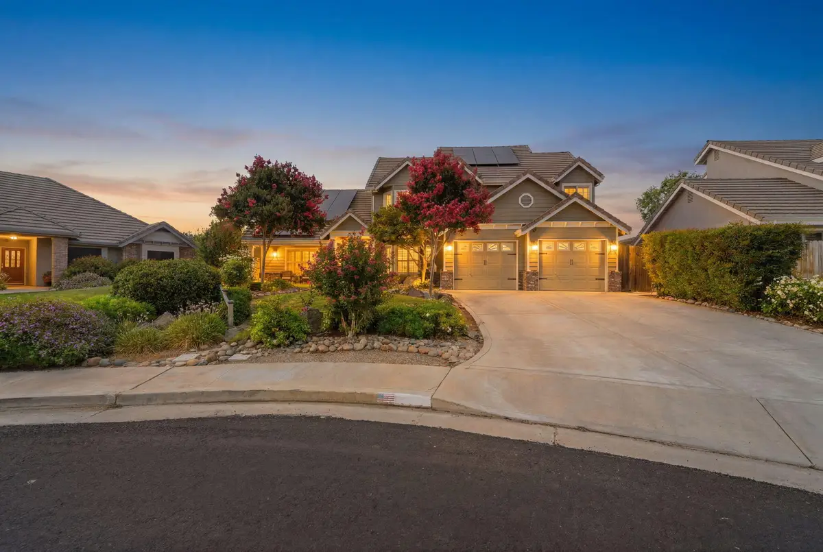 4928 W Monte Verde Court, Visalia, CA 93277 - #1