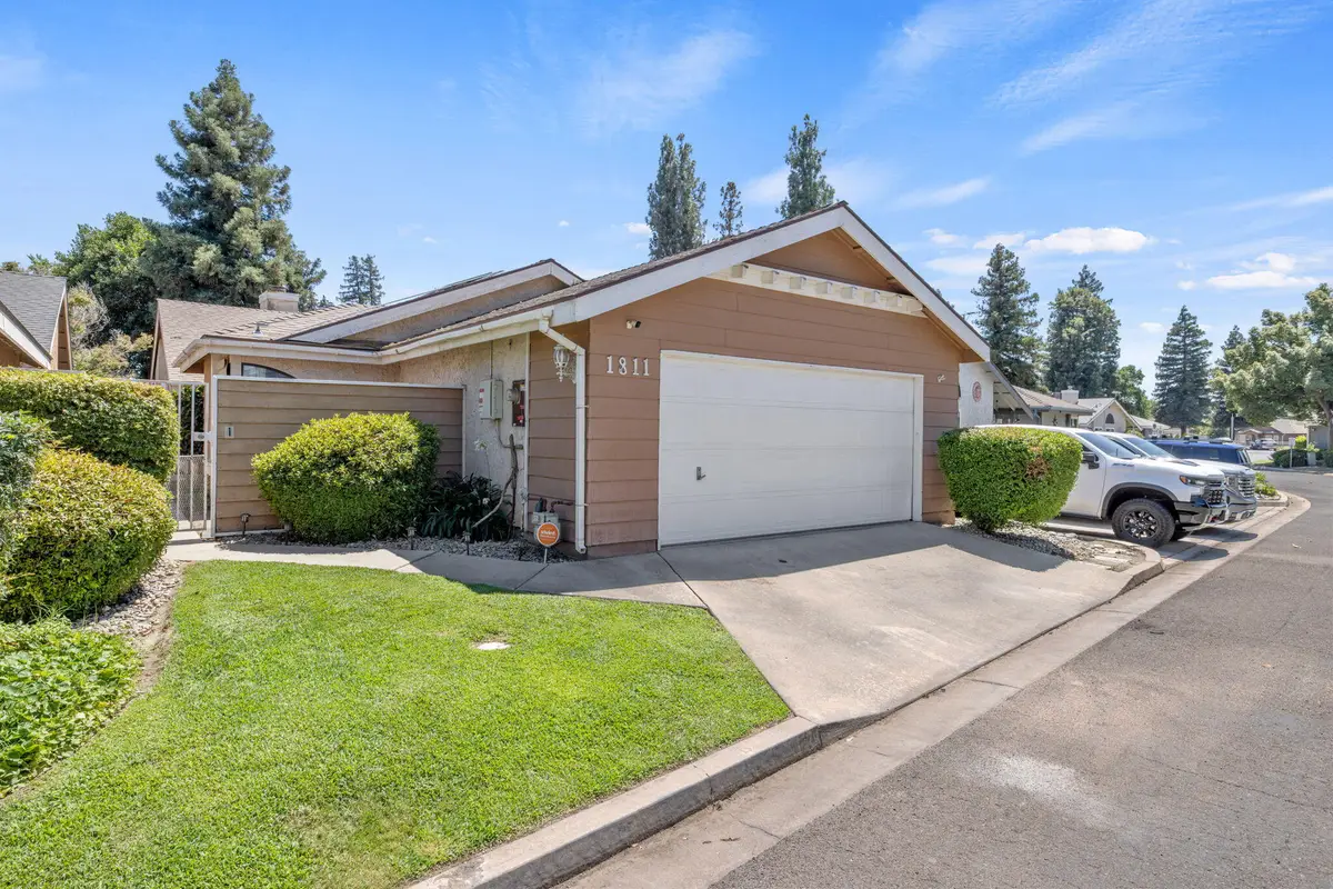1811 E Vine, Visalia, CA 93292 - #1