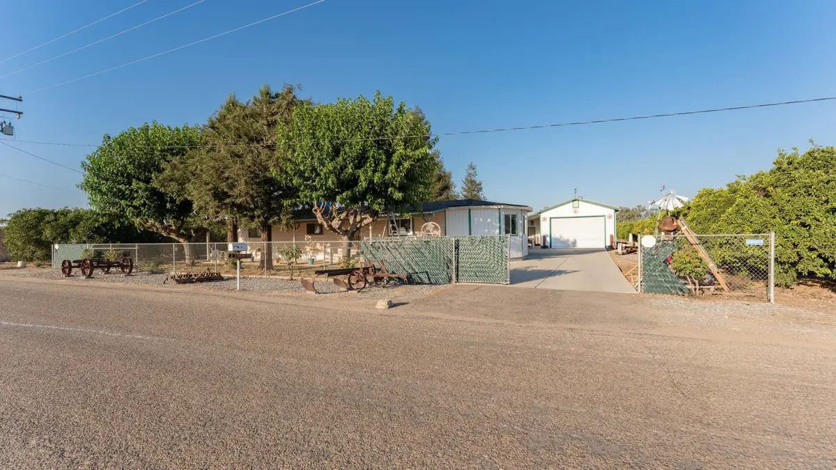 18884 Rd 212, Strathmore, CA 93267 - #1