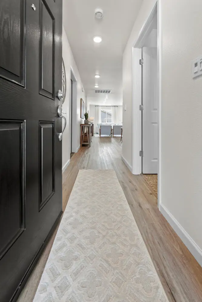 856 Westwood Avenue, Lindsay, CA 93247 - #2