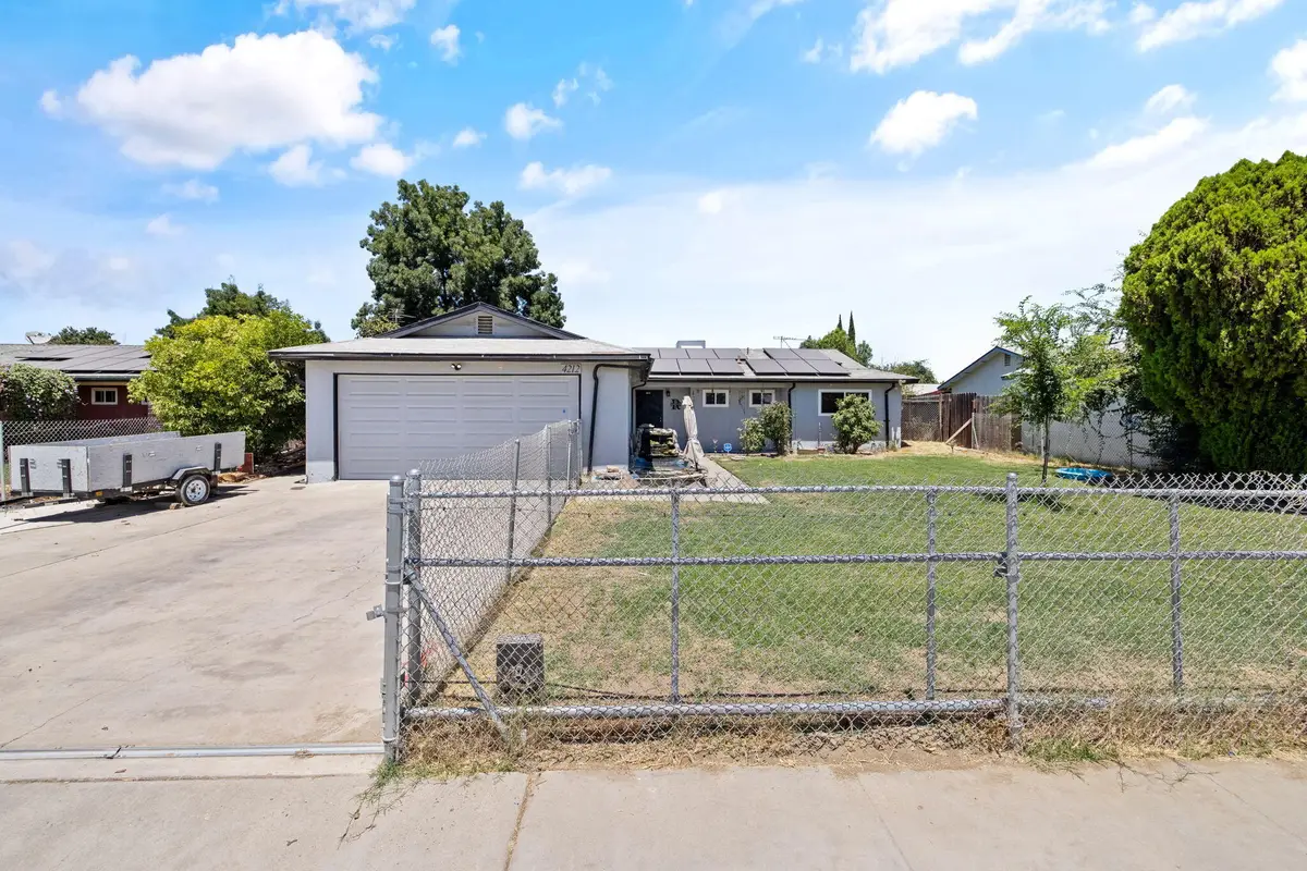 4212 W Whitendale Avenue, Visalia, CA 93277 - #1