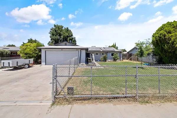 4212 W Whitendale Avenue, Visalia, CA 93277