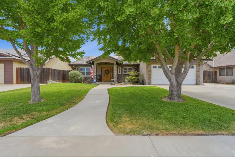 278 S Greenwood Street, Porterville, CA 93257 - #2