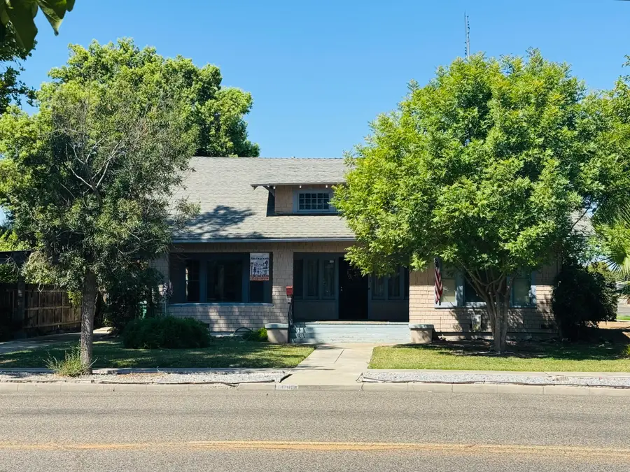 406 S E Street, Exeter, CA 93221 - #2