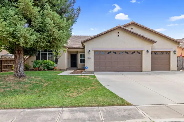 2715 E La Vida Avenue, Visalia, CA 93292
