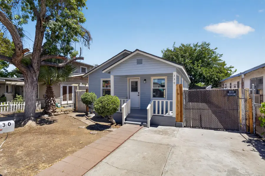 330 N L, Dinuba, CA 93618 - #3