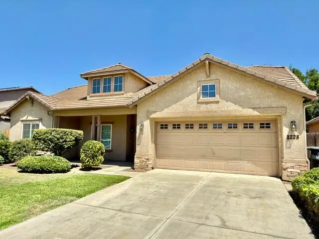 2228 E La Vida Avenue, Visalia, CA 93292 - #3