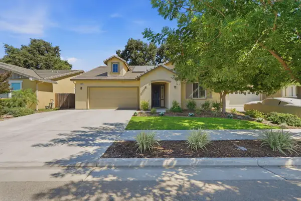 4306 W Lark Avenue, Visalia, CA 93291